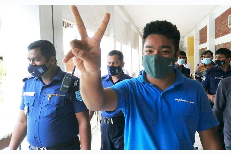 সাংবাদিক তানভীর হাসান তানু জামিনে মুক্ত>
</div>
</div>
<div class=