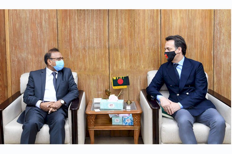 জীবন যাত্রার মান উন্নয়নে বিনিয়োগে আগ্রহী ইতালী >
</div>
</div>
<div class=