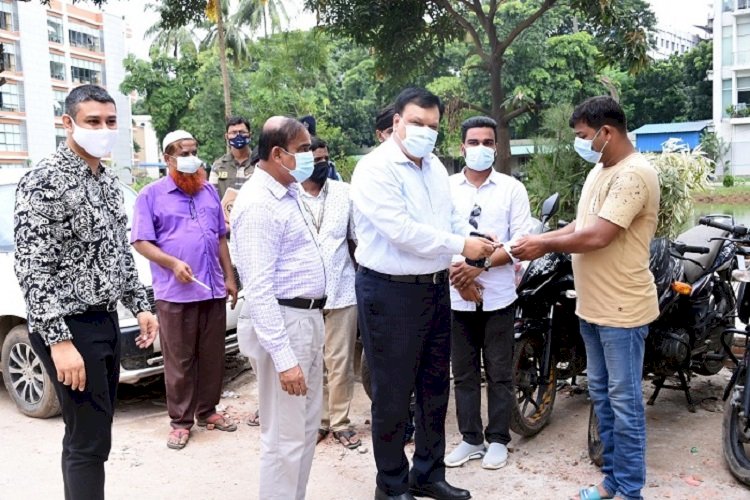 চুরি হওয়া গাড়ি ফিরে পেলো মালিকেরা>
</div>
</div>
<div class=