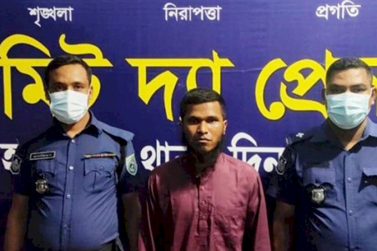 ১০ বছর বয়সী ছাত্রকে ‘বলাৎকার’, মাদ্রাসার শিক্ষককে গণধোলাই>
</div>
</div>
<div class=