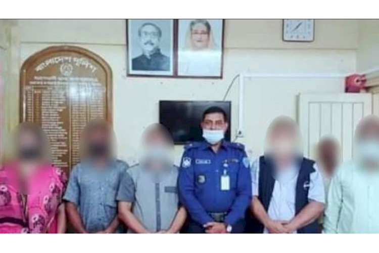 প্রবাসীর অনুরোধে দূর হলো দুই পরিবারের দ্বন্ধ>
</div>
</div>
<div class=