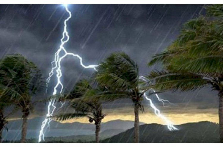 বজ্রপাতে দিনাজপুরে ৭ জনের মৃত্যু