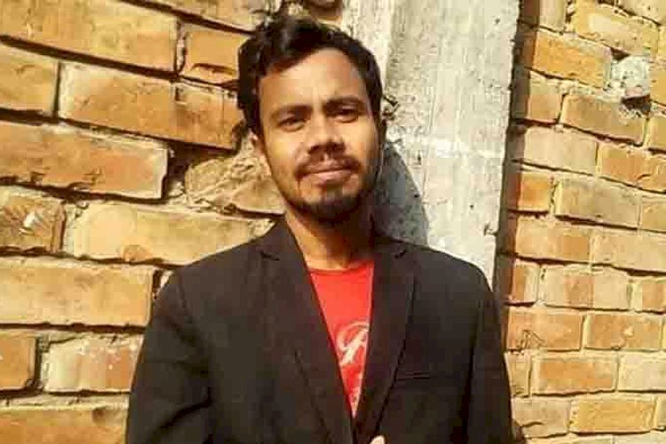 ঝুমন দাস জামিন পেলেন>
</div>
</div>
<div class=