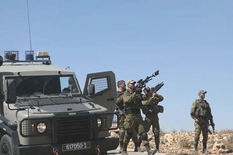 ইসরাইলের সামরিক ঘাঁটি থেকে বিভিন্ন অস্ত্র চুরি>
</div>
</div>
<div class=