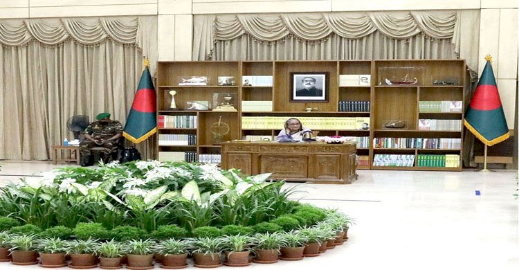 শেখ হাসিনাকে ক্ষমতাচ্যুত করার ষড়যন্ত্র জোরদার হচ্ছে: প্রধানমন্ত্রী