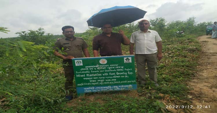 "শেখ হাসিনার নির্দেশ, জলবায়ু সহিষ্ণু বাংলাদেশ"