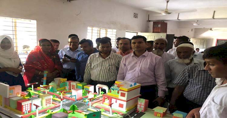 ধারিয়ারচর হাজী ওমর আলী উচ্চ বিদ্যালয়ে বিজ্ঞান মেলা অনুষ্ঠিত