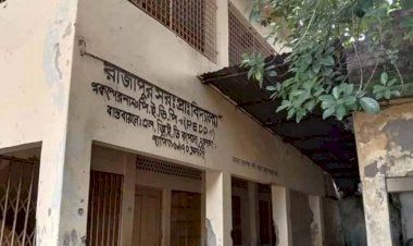 রূপসায় সিন্ডিকেটের মাধ্যমে নাম মাত্র দামে ১০টি স্কুলের পুরাতন ভবন নিলামে