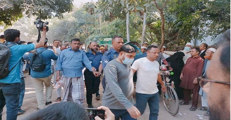 কক্সবাজারে আত্মসমর্পণ করা মাদক কারবারিকে ১ বছর ৬ মাসের কারাদণ্ড