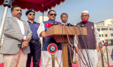 ‘বাম-ডান সবাই মিলে শেখ হাসিনাকে উৎখাতে উঠে পড়ে লেগেছে’