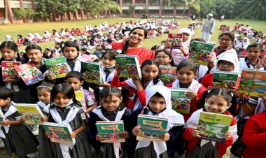 সারাদেশে চলছে বই উৎসব