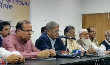 শুধু কথা নয়, সরকার পতনে রাস্তায় নামার আহ্বান ফখরুলের