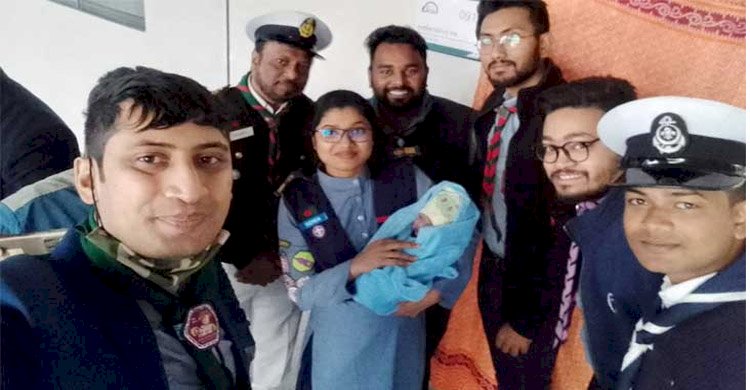 মেট্রোরেল স্টেশনে সন্তান জন্ম দিলেন সোনিয়া