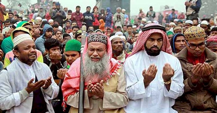 আখেরি মোনাজাতে শেষ হলো ইজতেমার প্রথম পর্ব