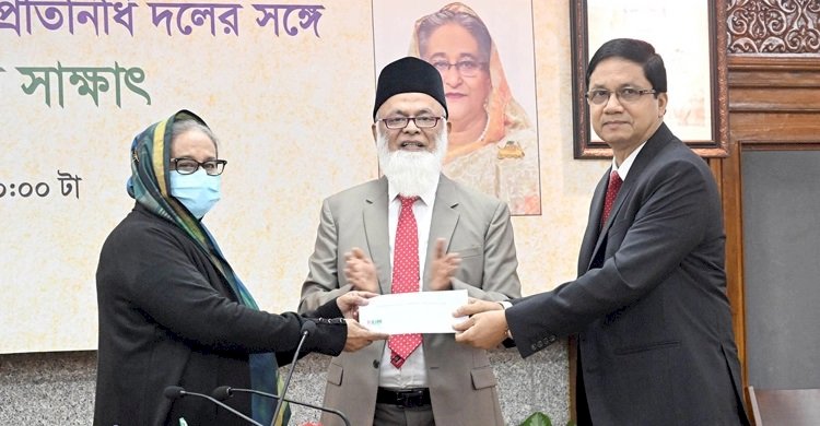 সবাই মিলে দেশকে উন্নয়নের পথে এগিয়ে নিয়ে যাবো- প্রধানমন্ত্রী