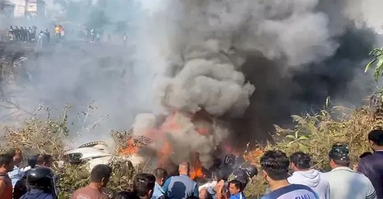 ৭২ আরোহী নিয়ে নেপালে বিমান বিধ্বস্ত, ৪০ মরদেহ উদ্ধার