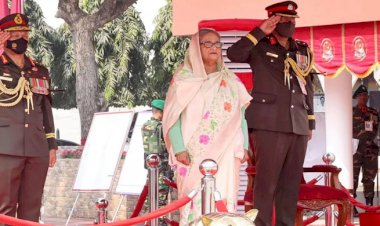 আমরা কারো সঙ্গে যুদ্ধ চাই না: প্রধানমন্ত্রী