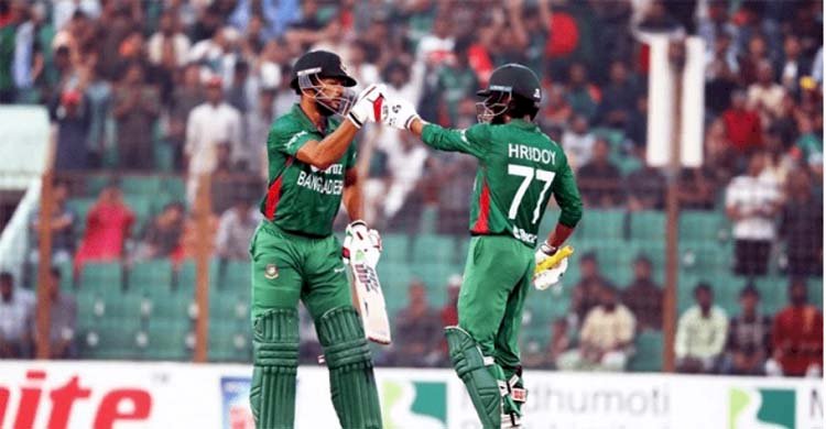 বিশ্ব চ্যাম্পিয়নদের বিপক্ষে টাইগারদের দাপুটে জয়>
</div>
</div>
<div class=