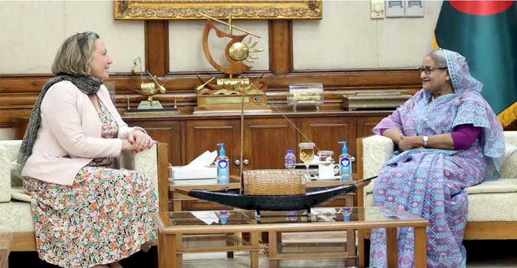 নির্বাচন পরিচালনায় ইসি সম্পূর্ণ স্বাধীন: প্রধানমন্ত্রী