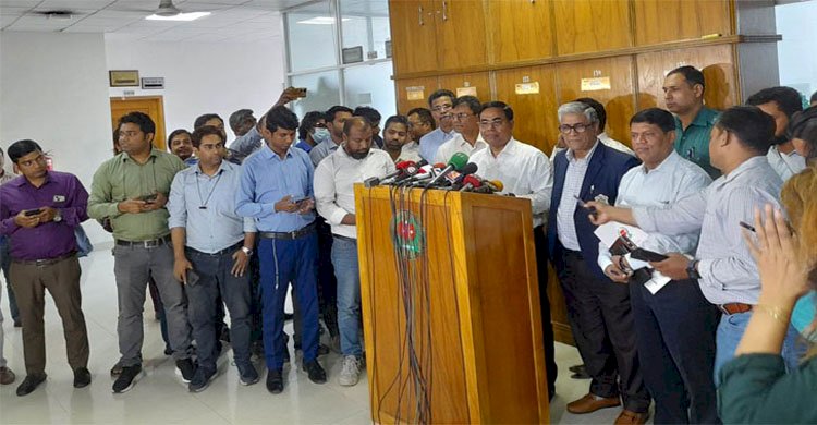 ইভিএম নয়, ৩০০ আসনেই ভোট ব্যালটে>
</div>
</div>
<div class=