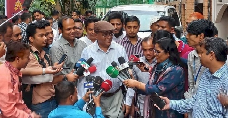 বিএনপি ষড়যন্ত্রের পথে হাঁটছে, লাভ হবে না: তথ্যমন্ত্রী>
</div>
</div>
<div class=