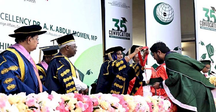 আধুনিক যুগে মুসলিমরা মাত্র তিনটি নোবেল পেয়েছেন: প্রধানমন্ত্রী