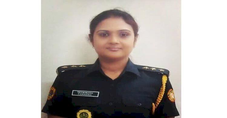 নিজের অপরাধ ঢাকতে জেলার ফারজানার পথের কাটা ৬ জন কারারক্ষীকে বদলি>
</div>
</div>
<div class=