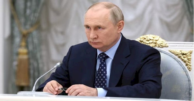 যুদ্ধে থাকা জেনারেলদের সঙ্গে বৈঠকে পুতিন>
</div>
</div>
<div class=