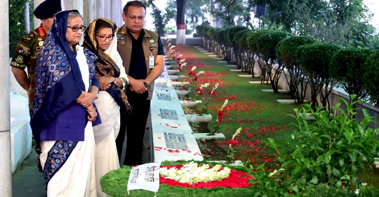 শেখ রাসেলের সমাধিতে প্রধানমন্ত্রীর শ্রদ্ধা