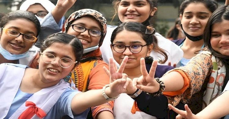 এইচএসসির ফল প্রকাশ, গড় পাসের হার ৭৮.৬৪ শতাংশ