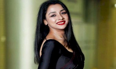 ‘মেকআপ ফ্ল্যাশব্যাক’ নিয়ে যা জানালেন রুনা খান