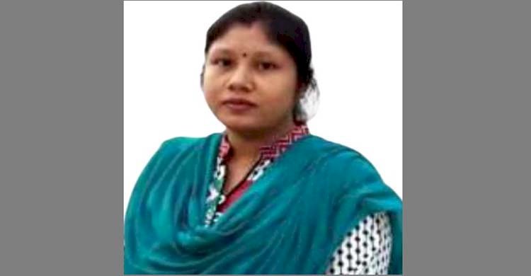 নীলফামারীর ডিমলার দুর্নীতিবাজ সাব রেজিস্ট্রার মনীষা রায় বহাল তবিয়তে