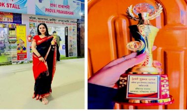 কলকাতায় মৈত্রী পুরস্কার-২০২৩ পেলেন অনুপ্রিয়া