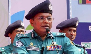 কোটা আন্দোলনকারীদের কঠোর হুঁশিয়ারি দিলেন ডিএমপি কমিশনার