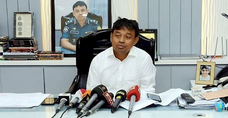 ডিবি থেকে সরিয়ে দেওয়া হলো হারুনকে