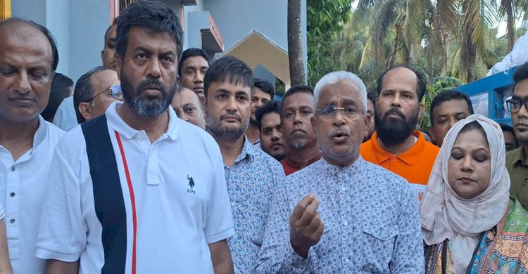 মানুষকে দমন করার জন্য সেনাবাহিনীর অস্ত্র পুলিশকে দেওয়া হয়েছে : আলাল