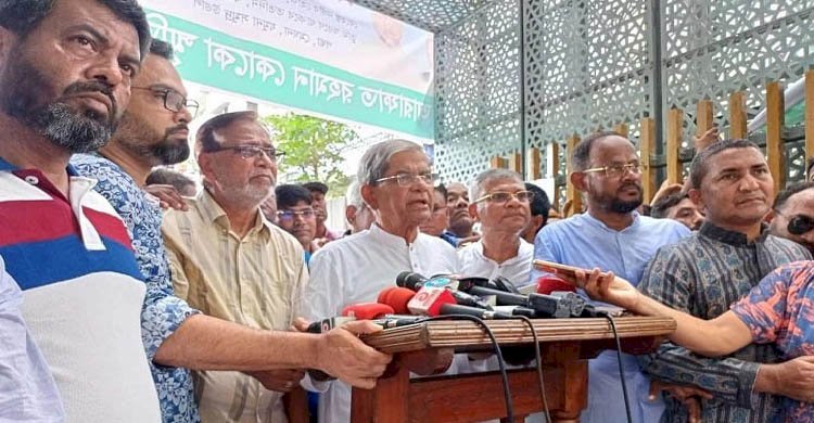 দ্রুত নির্বাচনের ব্যবস্থা করতে অন্তর্বর্তী সরকারকে মির্জা ফখরুলের অনুরোধ
