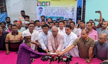 নরসিংদীতে চব্বিশের গণঅভ্যুত্থানে নিহত শহীদদের পরিবারের পাশে তারেক রহমান