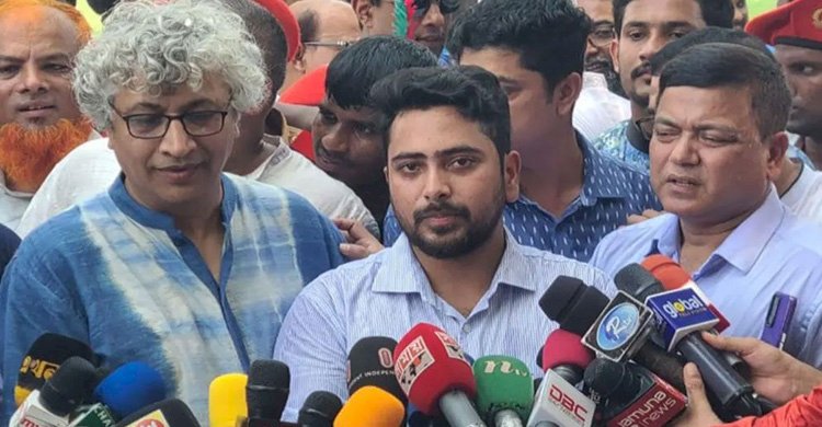 ফ্যাসিস্ট সরকারকে সহায়তা করা গণমাধ্যমের বিচার হবে: উপদেষ্টা নাহিদ