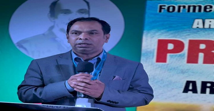 একযুগ পর দেশে ফিরছেন রাজনীতিবিদ কয়ছর 