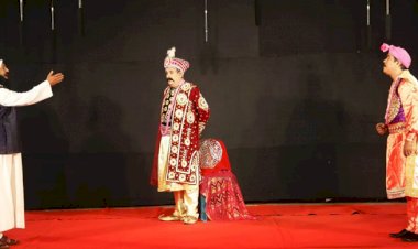 অনিশ্চিত, অর্ধাহার-অনাহারেই যাদের দিনাতিপাত 