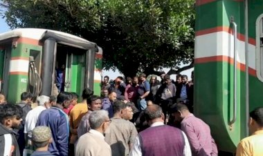 নাটোরে বগি রেখে চলে গেল ট্রেন