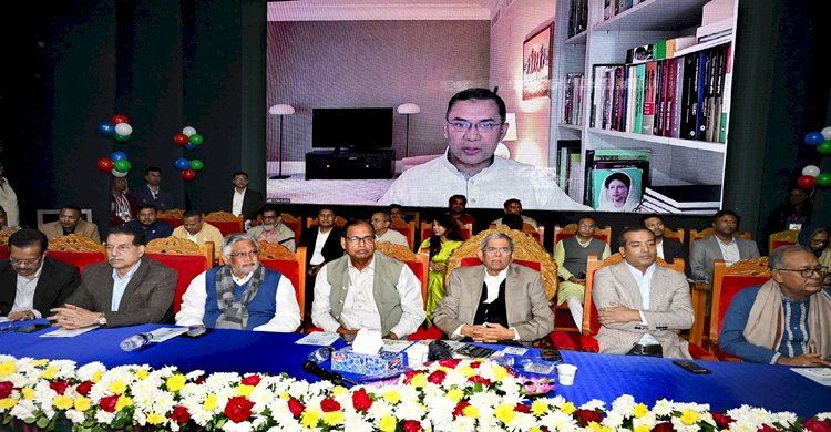 সংস্কার ও নির্বাচন উভয়ই প্রয়োজন: তারেক রহমান>
</div>
</div>
<div class=