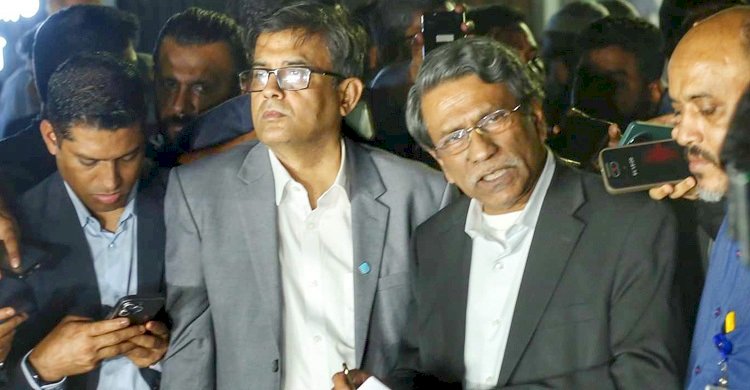 সংস্কার নিয়ে রাজনৈতিক দলগুলোর সঙ্গে শিগগির বৈঠক: আলী রীয়াজ>
</div>
</div>
<div class=