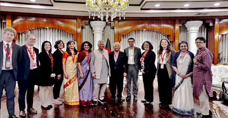 সরকার শ্রম আইনকে আইএলওর মানদণ্ডে নিতে প্রতিশ্রুতিবদ্ধ: ড. ইউনূস