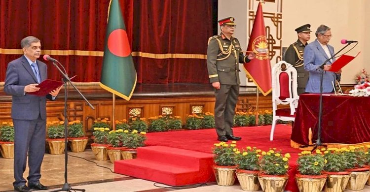 নতুন উপদেষ্টা হিসেবে শপথ নিলেন সি আর আবরার