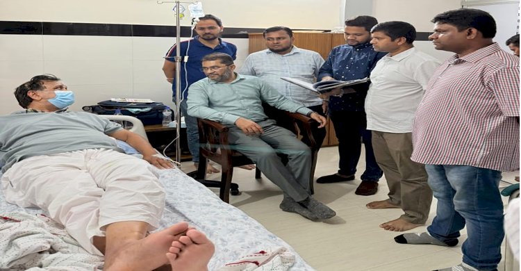 বীর মুক্তিযোদ্ধা আবদুস সালামের চিকিৎসার খোঁজ নিলেন ডাঃ পারভেজ রেজা কাঁকন 