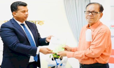 ৩৪ বছরের প্রাতঃভ্রমণের কৃতজ্ঞতা, ডিসি জাহিদের দপ্তরে লেখক