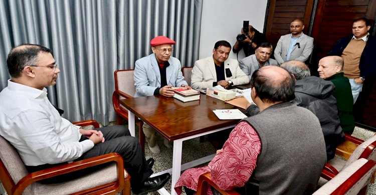 তারেক রহমানের সঙ্গে জাতীয় প্রেসক্লাবের নেতৃবৃন্দের সাক্ষাৎ