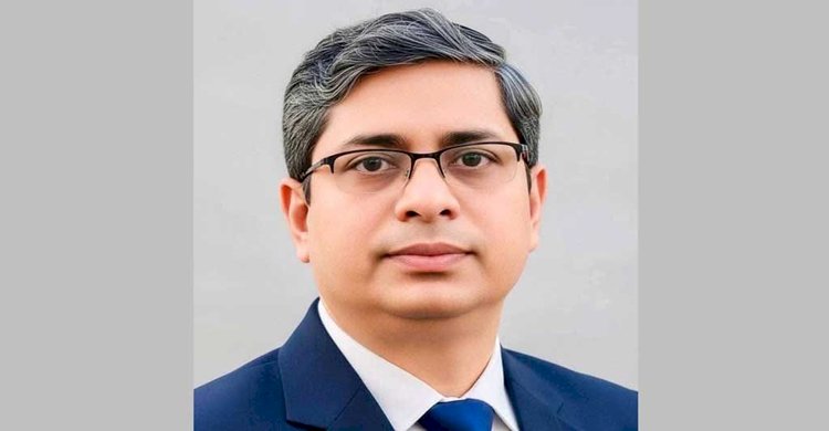 প্রতিমন্ত্রী হিসেবে শপথ নিলেন মীর শাহে আলম